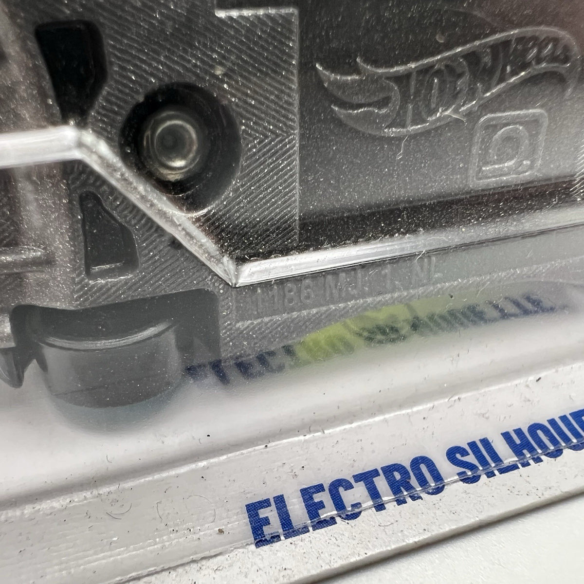 Hot Wheels Electro Silhouette 2026 C Case Exclusive Treasure Hunt