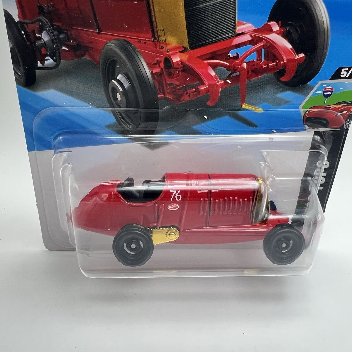 Hot Wheels 2026 Fiat Beast Of Turin Red 5/5 Drop Tops 131/250
