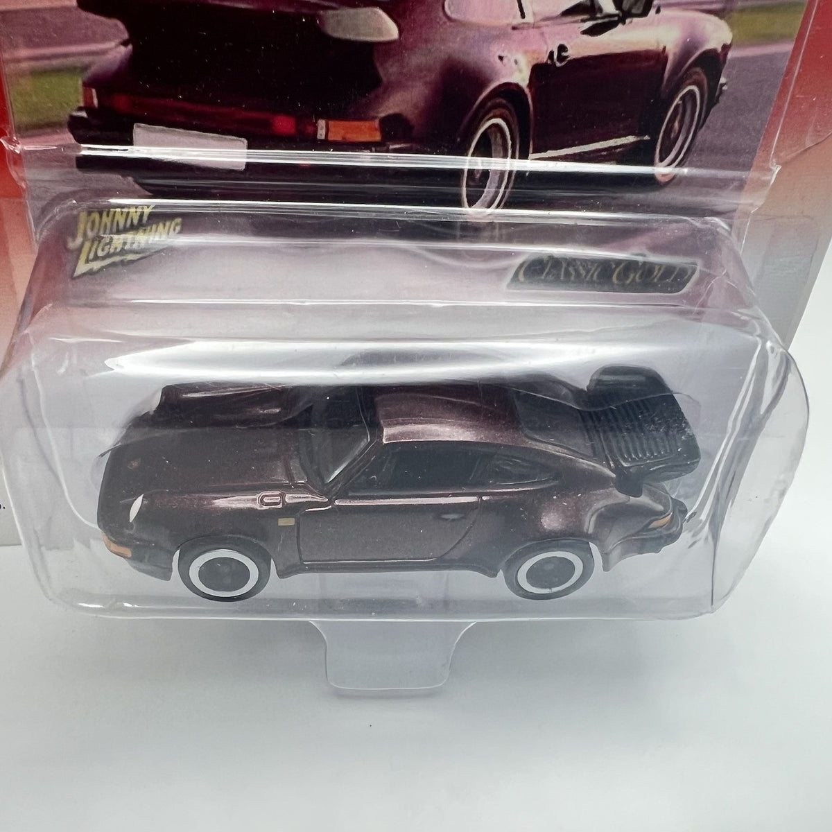 Johnny Lightning Classic Gold Collection 1982 Porsche 911 Turbo