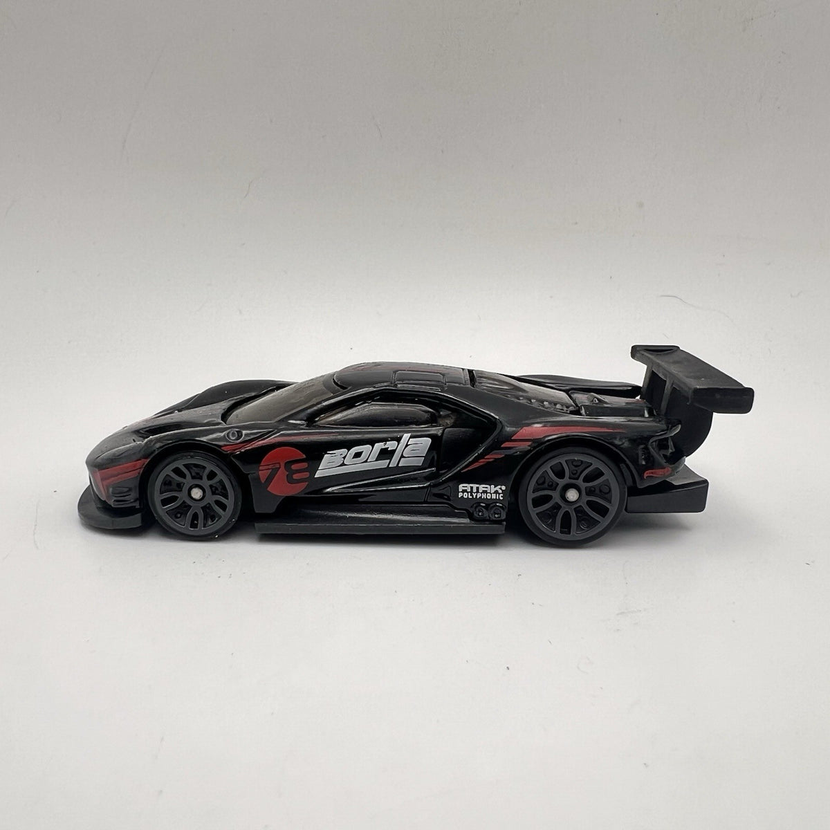 2016 16 Ford GT Race Collectible 1/64 Scale Diecast Diorama Model