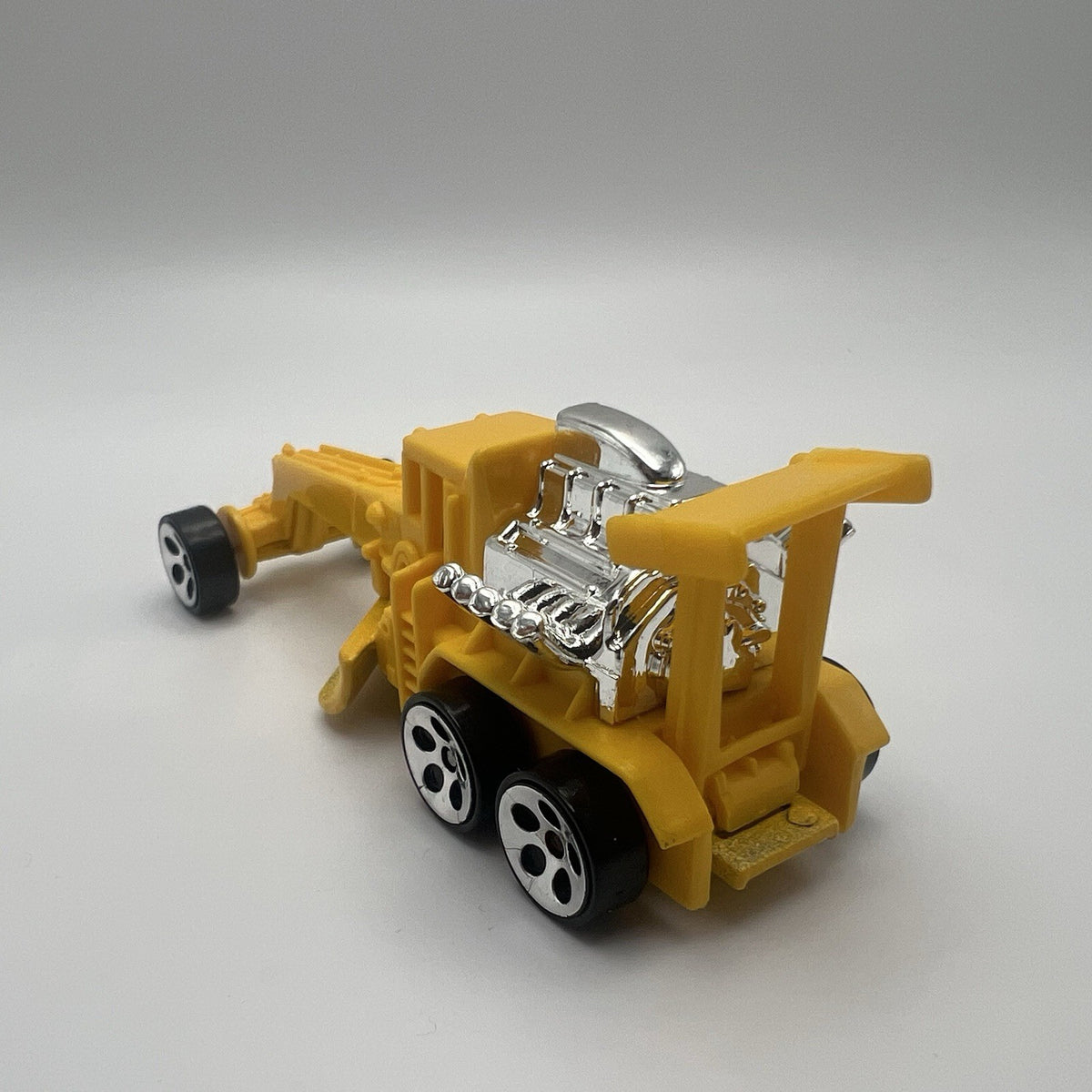 HOT WHEELS EARTH MOVER CASTED 1995 STREET CLEANER MAYLAYSIA BASE
