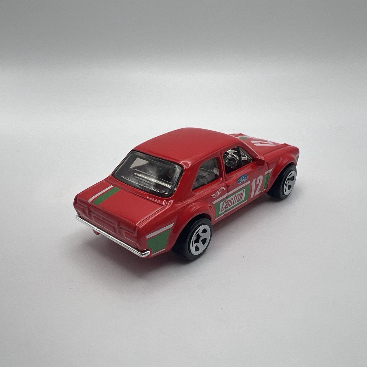 1970 70 Ford Escort RS1600 Collectible 1/64 Scale Diecast Diorama Model