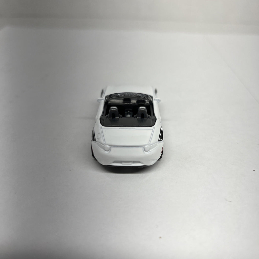 MATCHBOX 2015 White MAZDA MX-5 MIATA Convertible Car K&N Brembo SCALE 1/64
