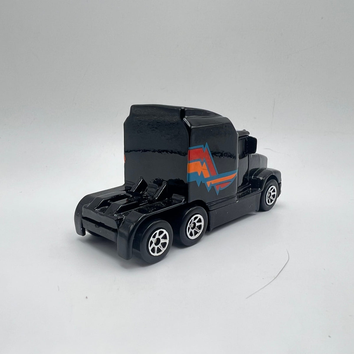 Hot Wheels Big Rig Semi Cab Black Stripes 1988 LOOSE 1/64