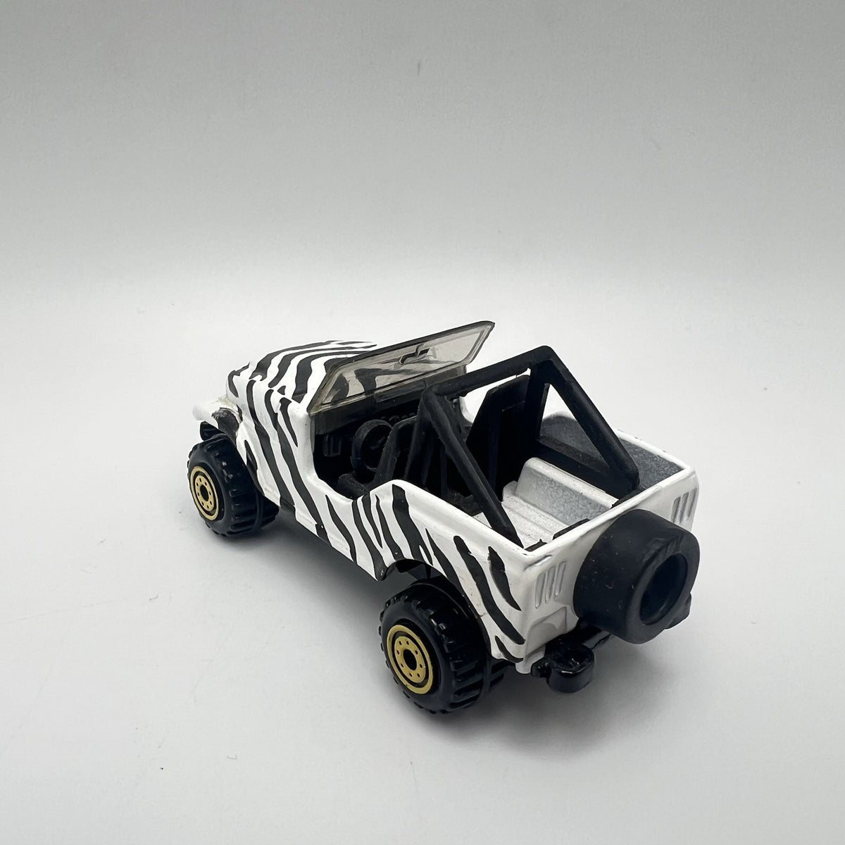 Vintage 1999 Hot Wheels Jeep Zebra Colors