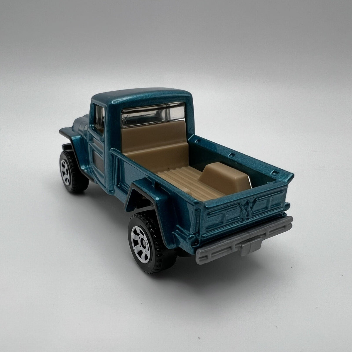 Matchbox. 2015. MB955 M29 Willy's Jeep. Blue/Green. Loose
