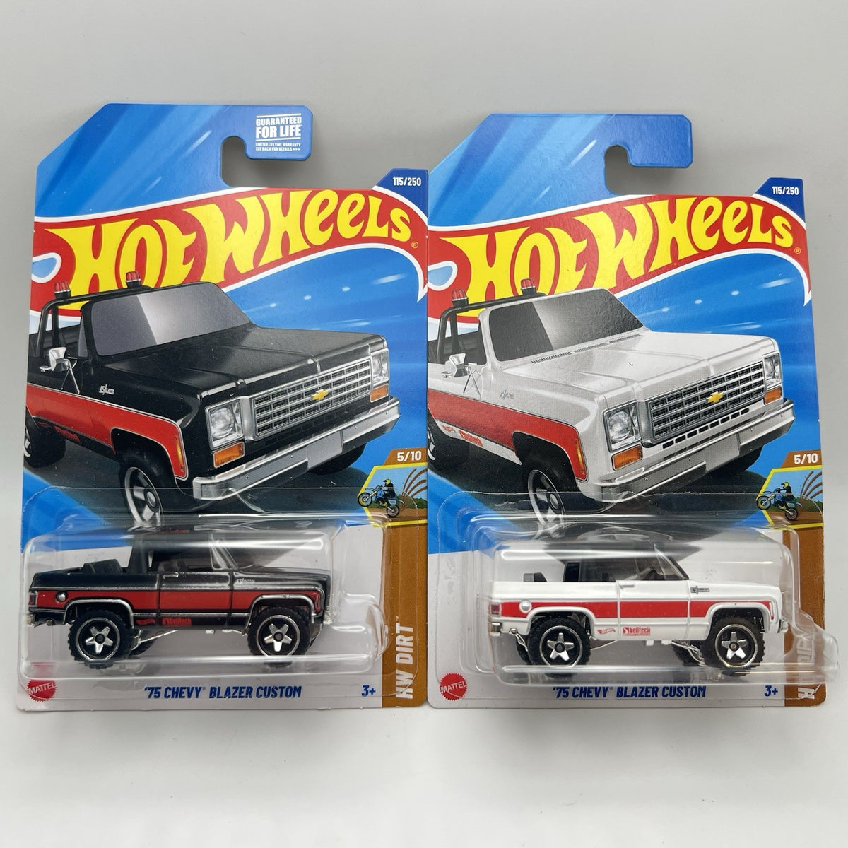2025 Hot Wheels '75 Chevy Blazer Custom #115 HW Dirt 5/10 Lot of 2 Black + White