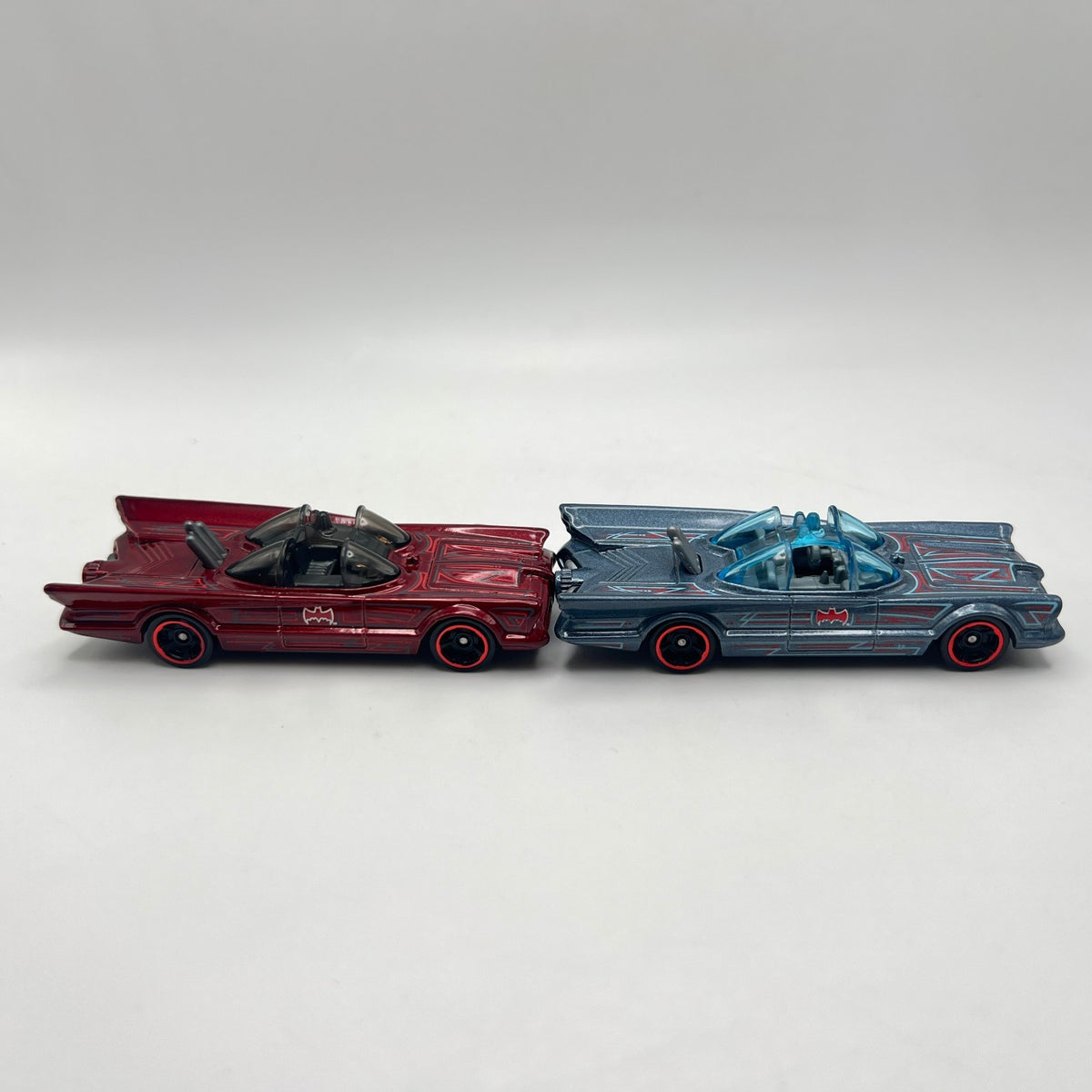 Hot Wheels Lot of 2 1966 TV Series Batmobile Red Blue LOOSE 1/64