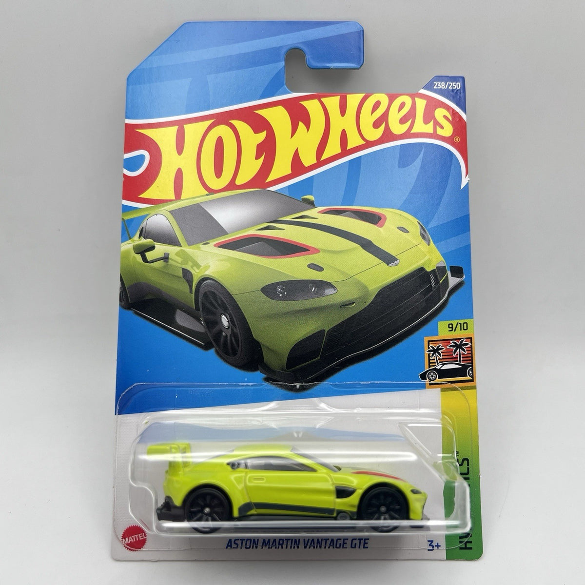 Hot Wheels Aston Martin Vantage GTE HW Exotics