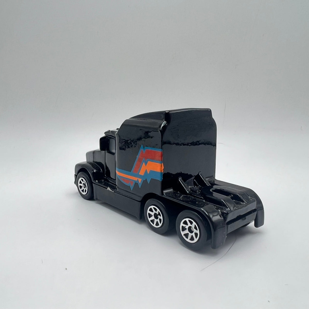 Hot Wheels Big Rig Semi Cab Black Stripes 1988 LOOSE 1/64