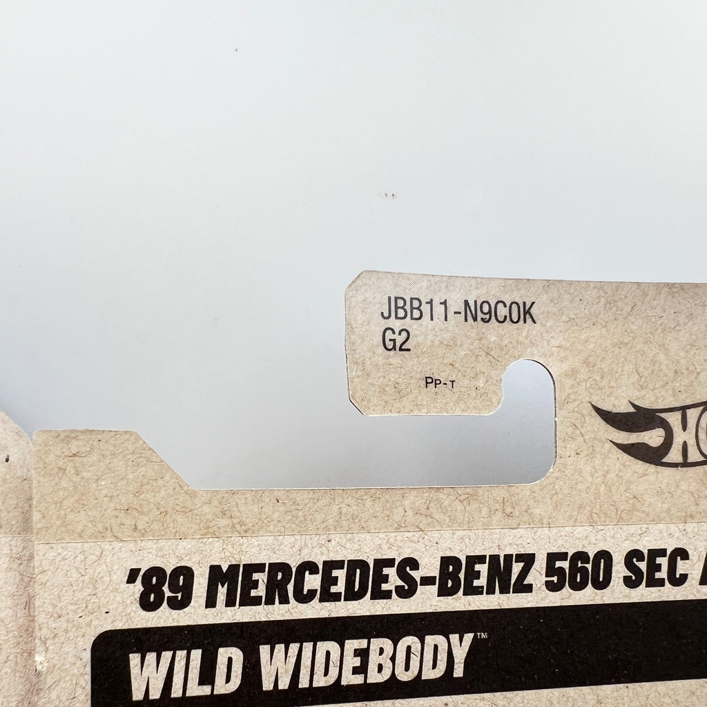 Hot Wheels '89 Mercedes-Benz 560 SEC AMG Gold 186/250 Wild Widebody 2/5