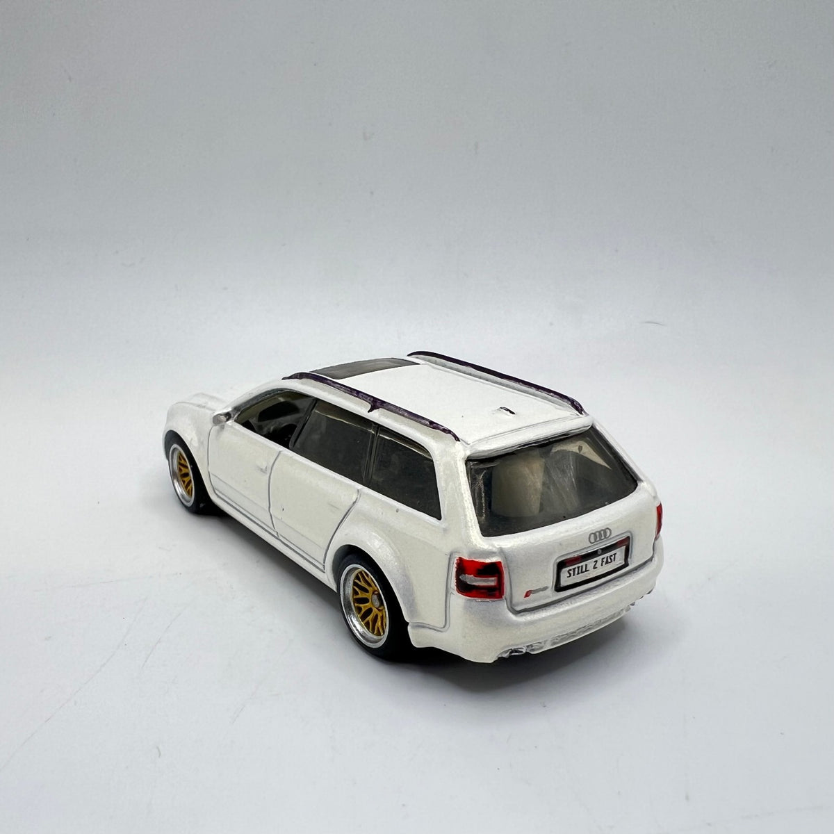 Matchbox 2004 Audi RS 6 Avant Pearl White Custom Real Riders LOOSE 1/64