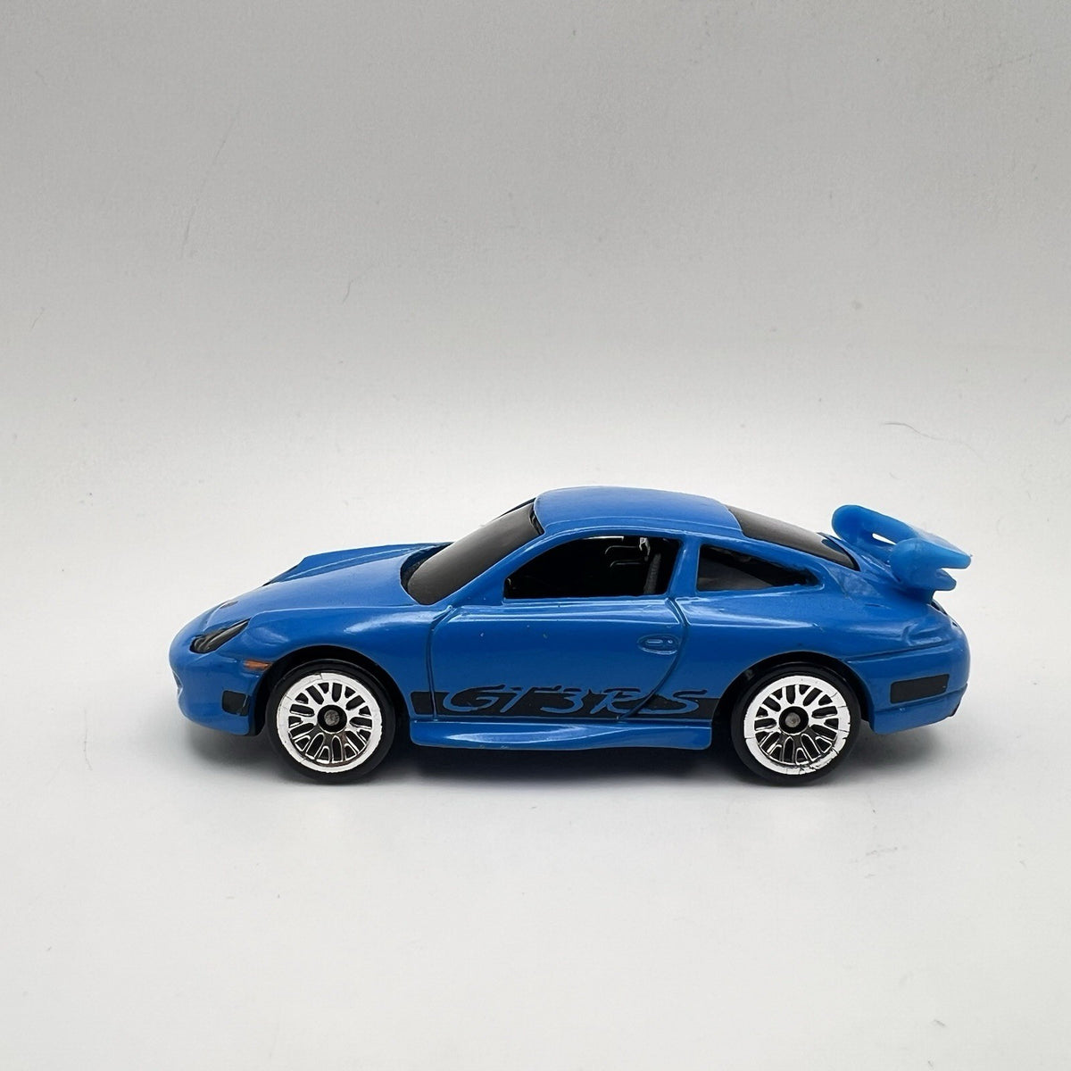 Hot Wheels Porsche 911 GT3 RS Cup 2019 1:64 Blue Diecast Race Car