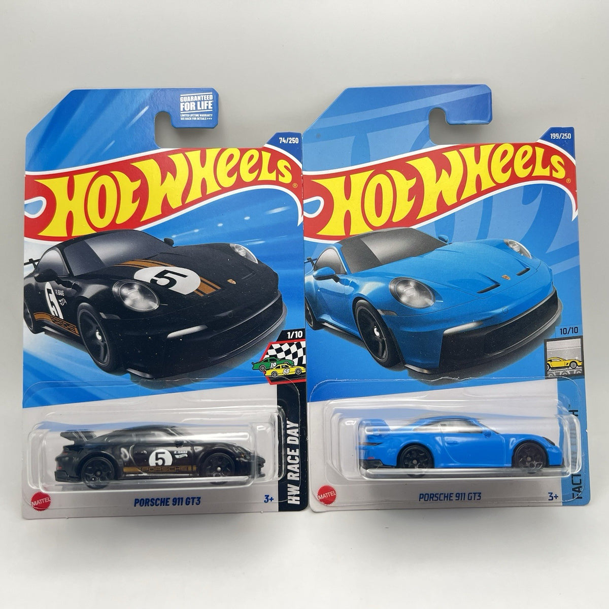 Hot Wheels Porsche 911 GT3 (lot of 2 color variations)