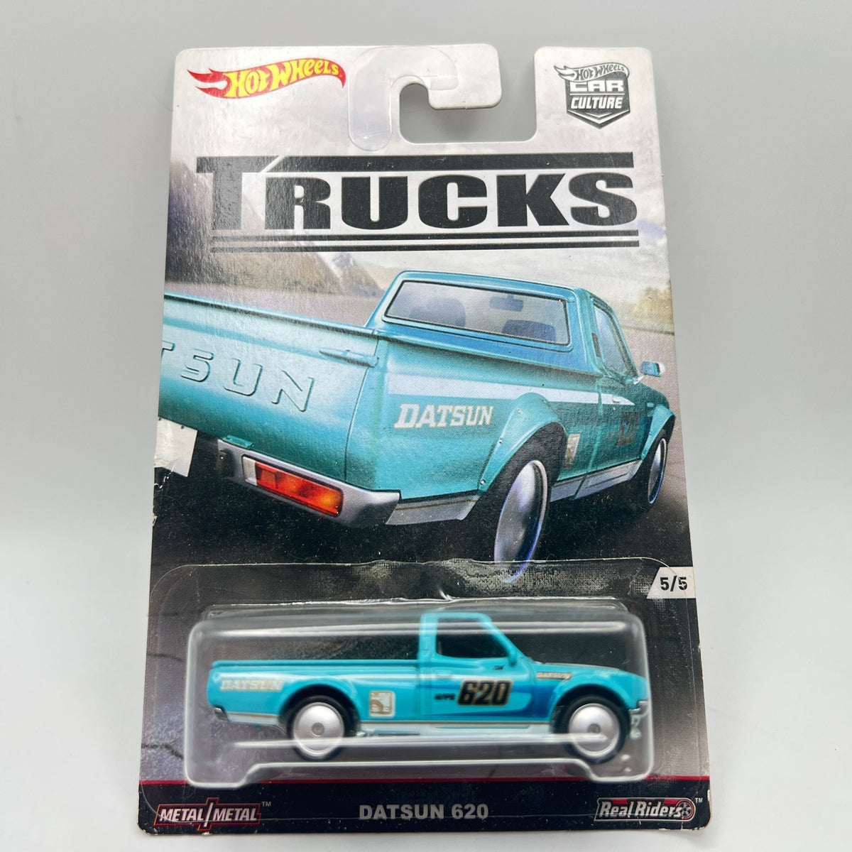 Hot Wheels Car Culture Trucks Datsun 620 Teal Real Riders 5/5 2016 Worn Card