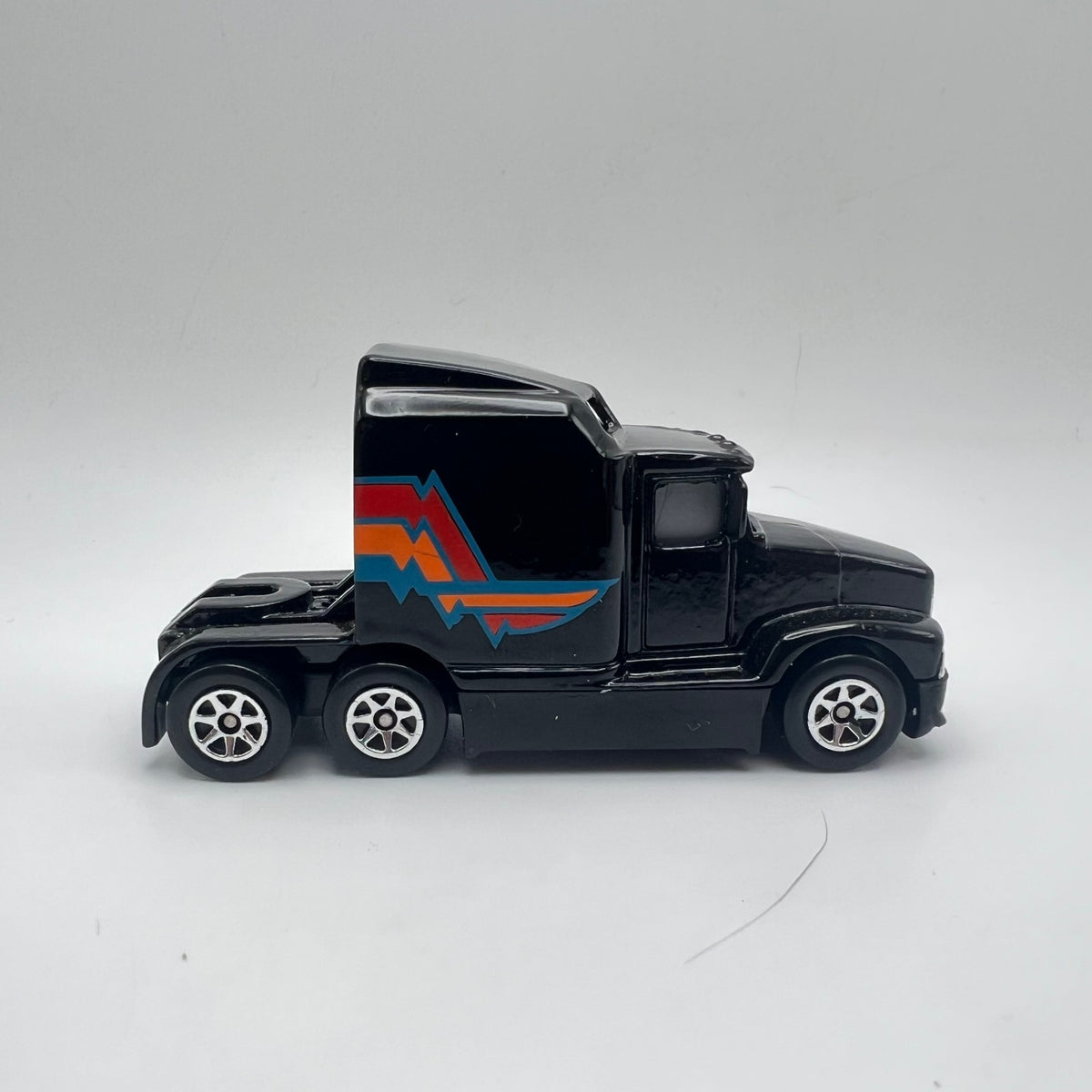 Hot Wheels Big Rig Semi Cab Black Stripes 1988 LOOSE 1/64