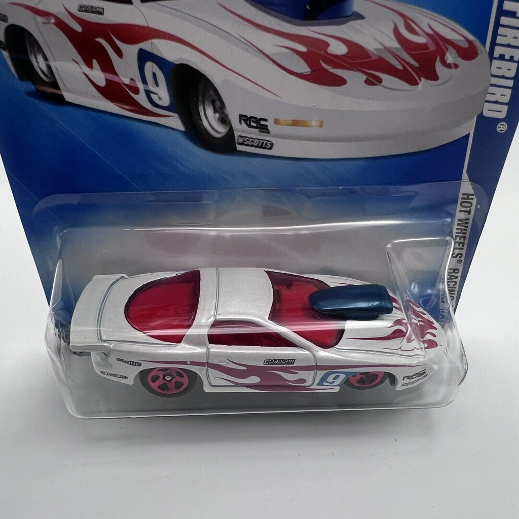 Hot Wheels Pro Stock Firebird 72/190 - White - 2009 Mainline A