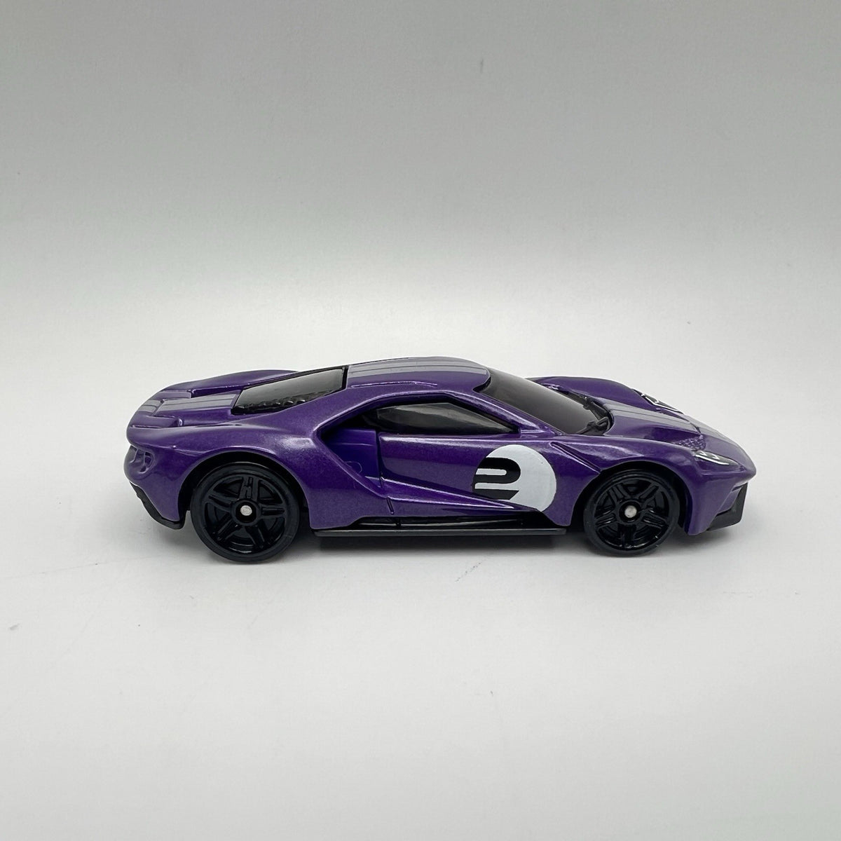 Hot Wheels '17 Ford GT Purple 2025 1:64 LOOSE Diecast Car Mint