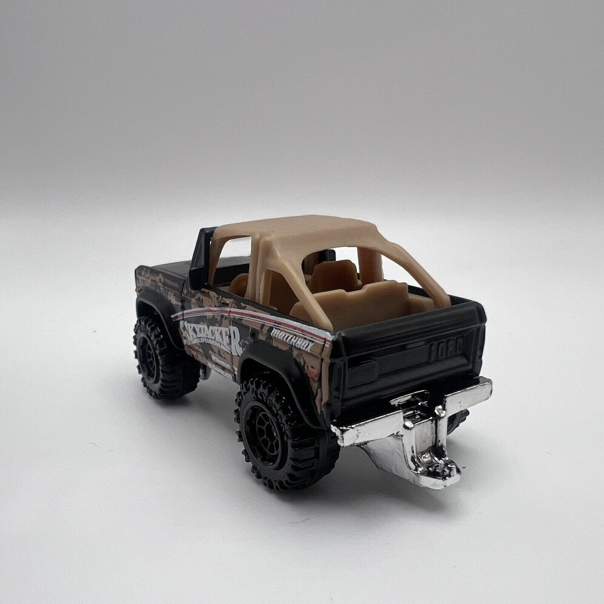 2024 Matchbox Ford Bronco 4x4 - Camo - Skyjacker Suspensions - Loose