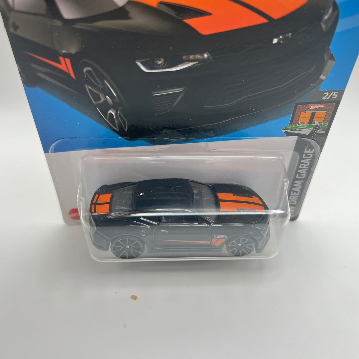 Hot Wheels 18 Camaro SS 32/250 HW Dream Garage 2/5 Black Orange 1:64