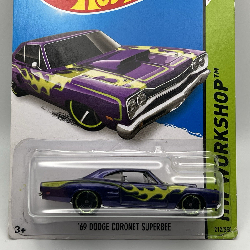 Hot Wheels HW Workshop '69 Dodge Coronet Superbee 212/250 Purple