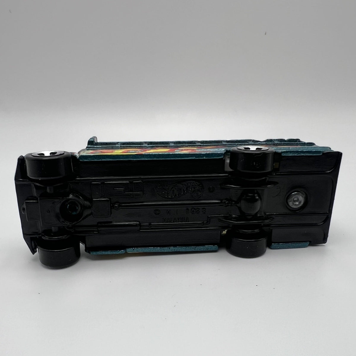 Hot Wheels Green School Bus with Flames 1988