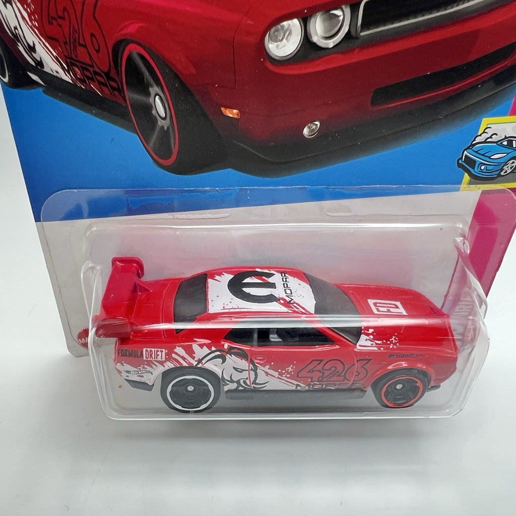 Dodge Challenger Drift Car / HW Drift / Hot Wheels 2022