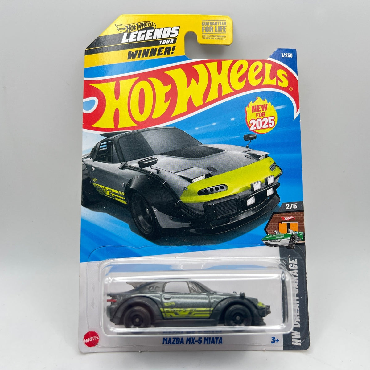Hot Wheels Mazda MX-5 Miata Gray Legends Tour HW Dream Garage 2/5 1/250 US Card