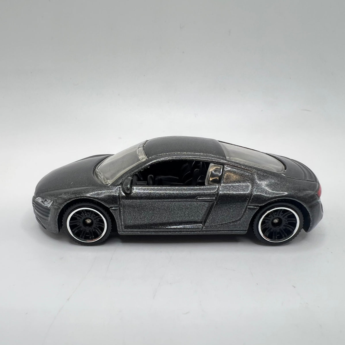 Matchbox 2007 Audi R8 Metallic Gray LOOSE 1/64