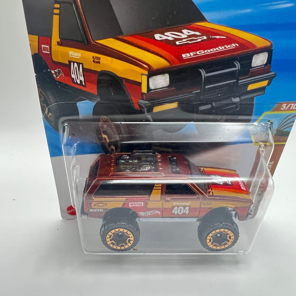 HW Chevy Blazer 4x4 Rust Copper 81/250 Dirt 3/10