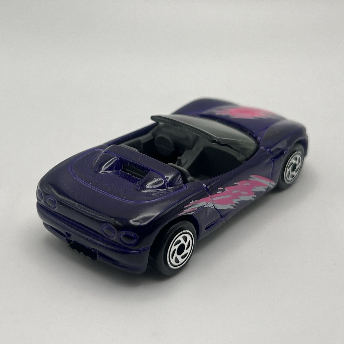 Matchbox Mid 1990s Release MB 38 Corvette Sting Ray III Purple Loose