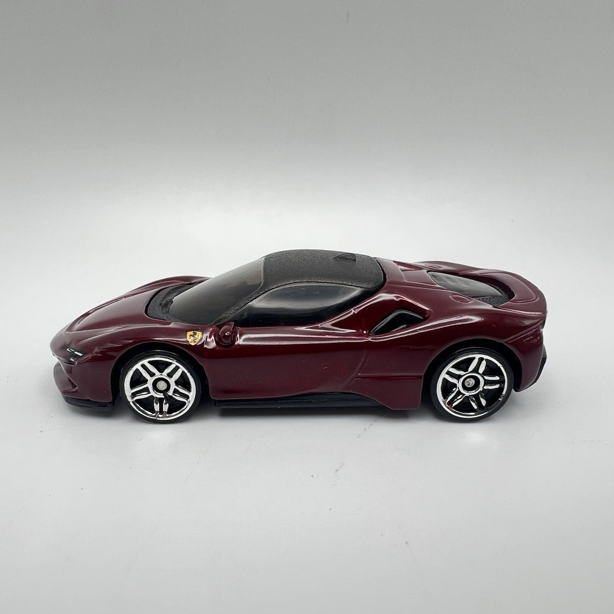 2025 Hot Wheels Ferrari SF90 Stradale RED HW Motor Show Diecast Race Car