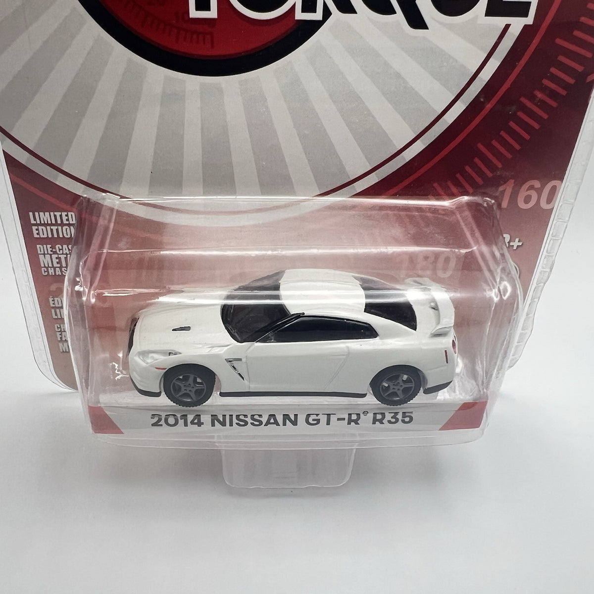 Greenlight Tokyo Torque 2014 Nissan GT-R R35 White 1:64