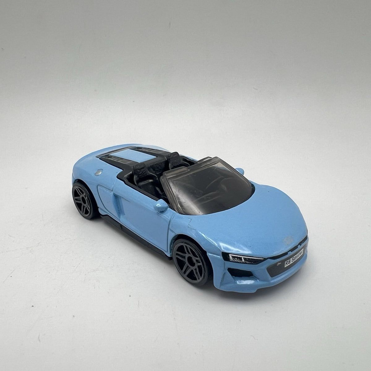 ✅ 2025 Hot Wheels 2019 Audi R8 Spyder Light Blue Multipack Exclusive - Loose