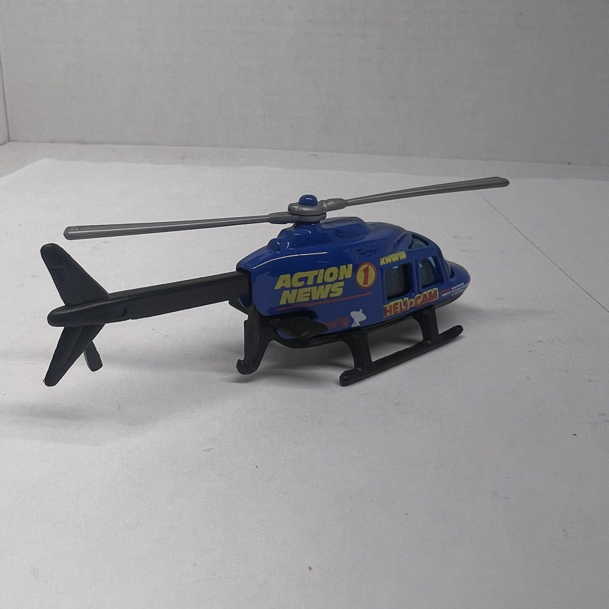 Vintage 1989 Hot Wheels - #1 Action News Heli-Cam Helicopter