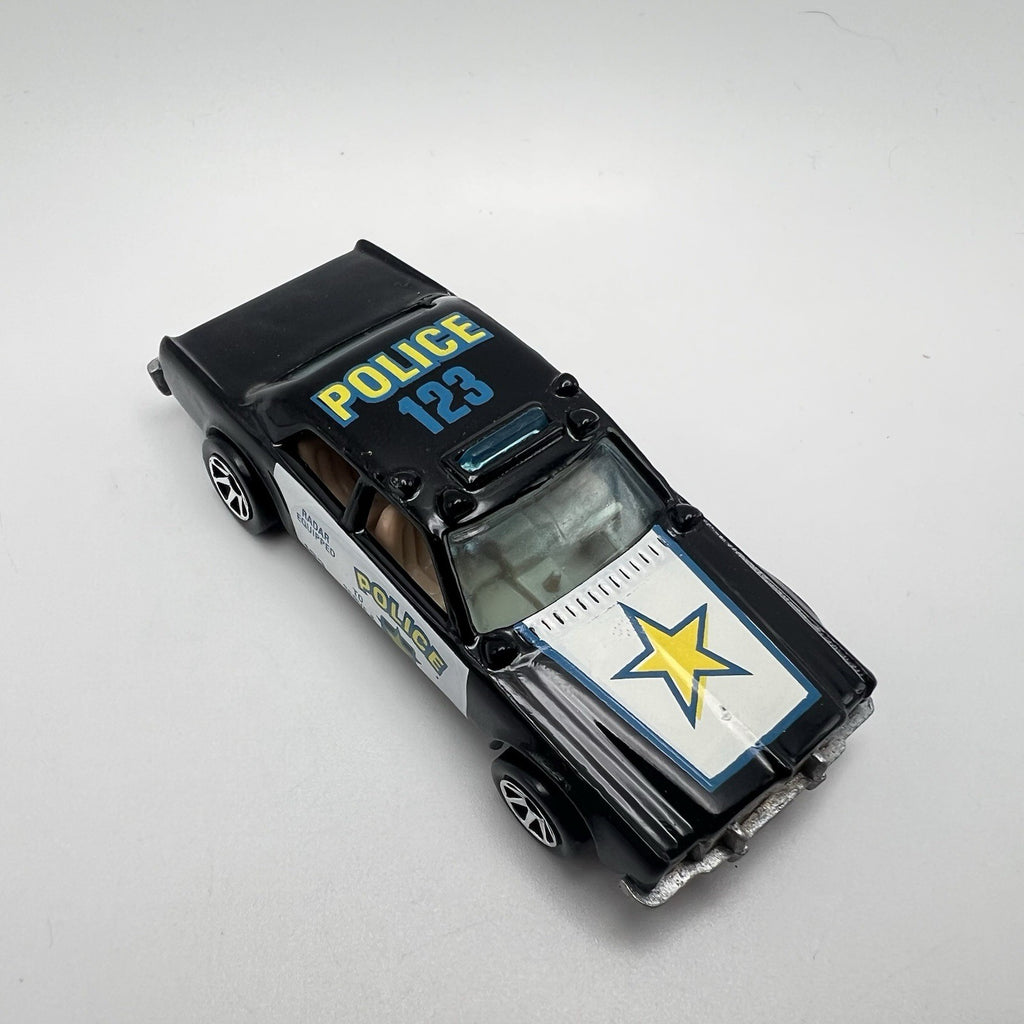 1977 Hot Wheels Police Car Emergency Squad Black & White 1:64 DIECAST Toy Car