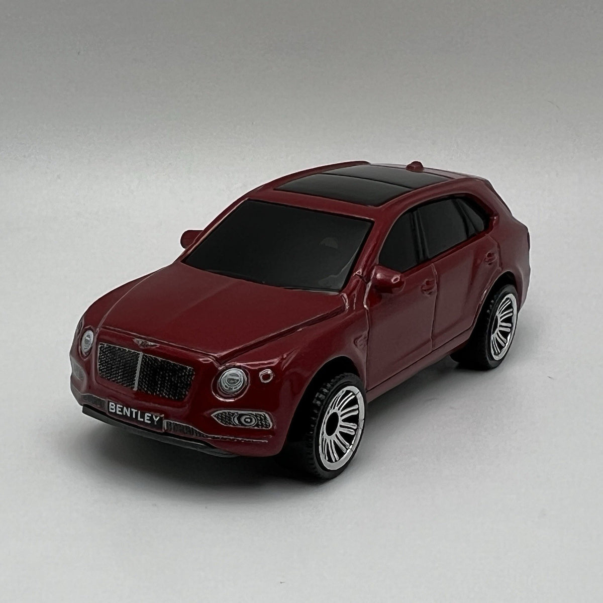 Matchbox "18 Bentley Bentayga 1:64 Red Die-cast MBX Car Loose Excellent