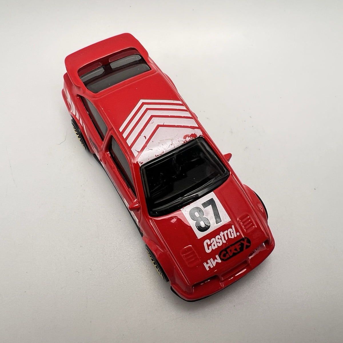 2022 HOT WHEELS '87 FORD SIERRA COSWORTH #87 RED DIECAST 2 7/8" RACE CAR W WHITE