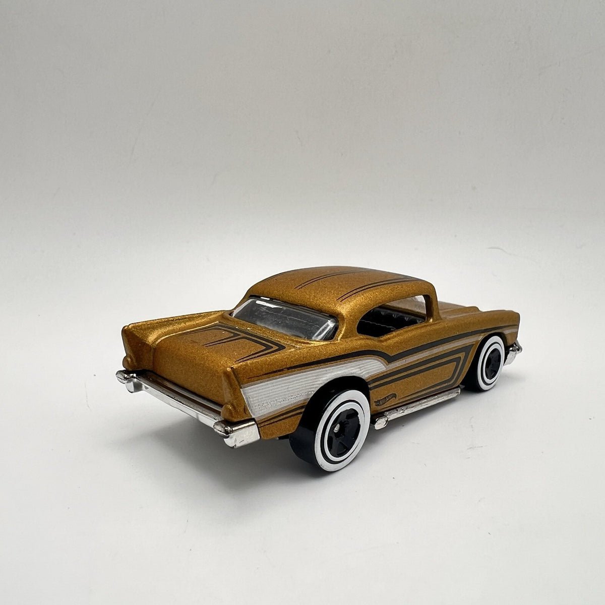 Hot Wheels Diecast '57 Chevy Chevrolet Bel Air 3/5 Gold w/ Black & White Loose