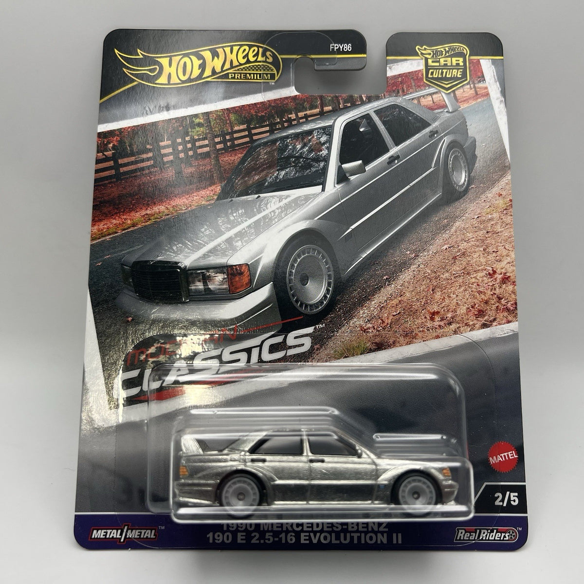 Hot Wheels Premium Modern Classics Mercedes-Benz 190 E 2.5-16 Evolution II 1:64
