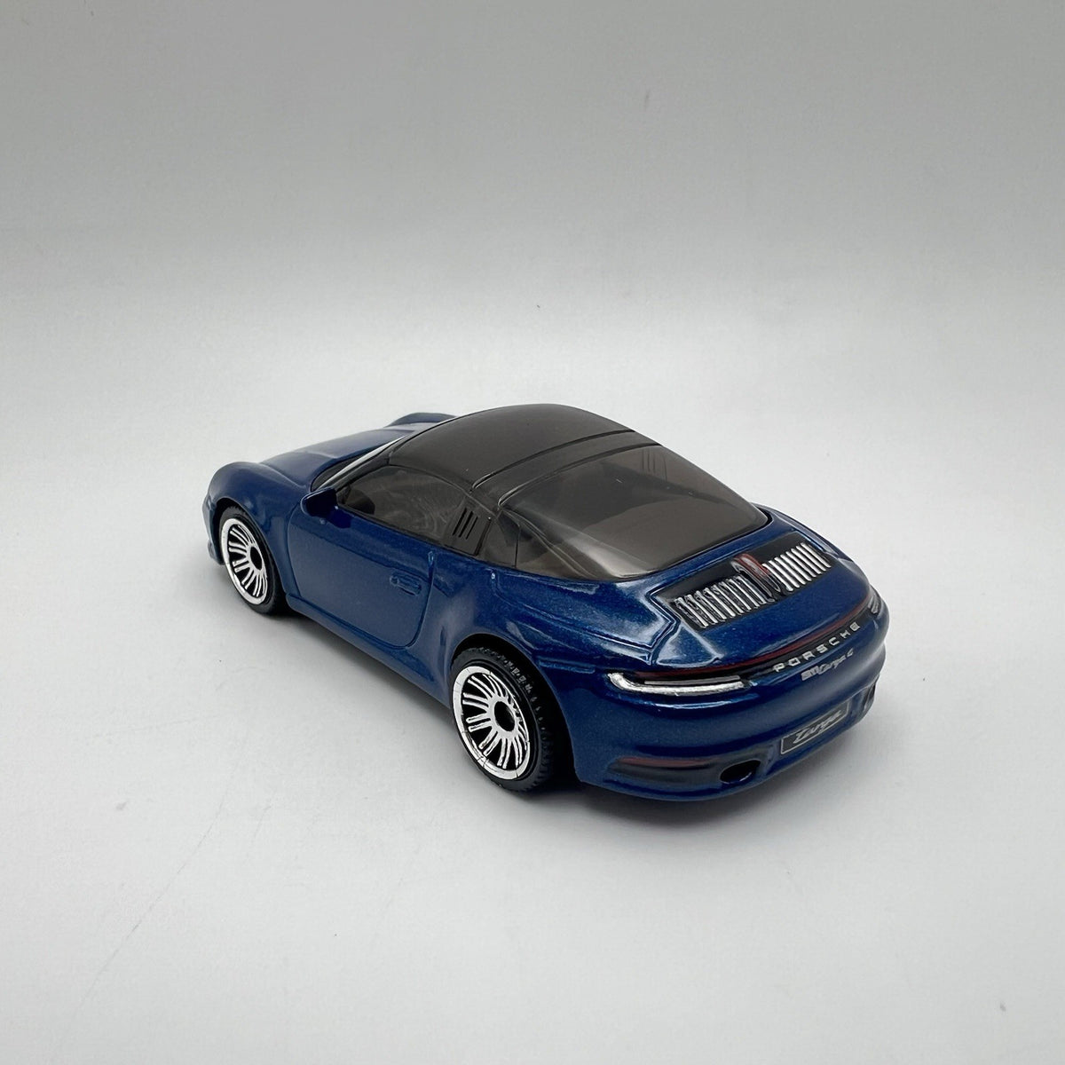 PORSCHE 911 TARGA BLUE 1:64 SCALE COLLECTIBLE DIECAST Loose