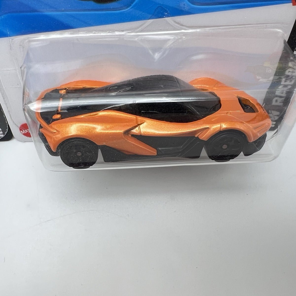 🔥Hot Wheels McLaren W1 Orange & Grey Lot of 2🔥