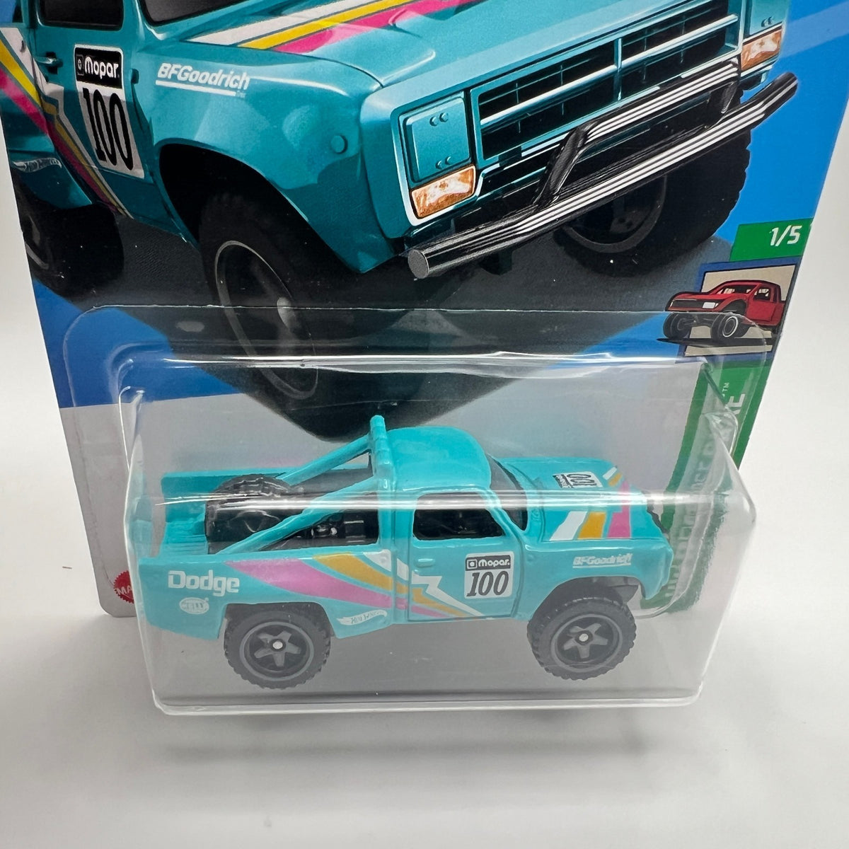 Hot Wheels '87 Dodge D100 Teal 38/250 HW Reverse Rake 1/5