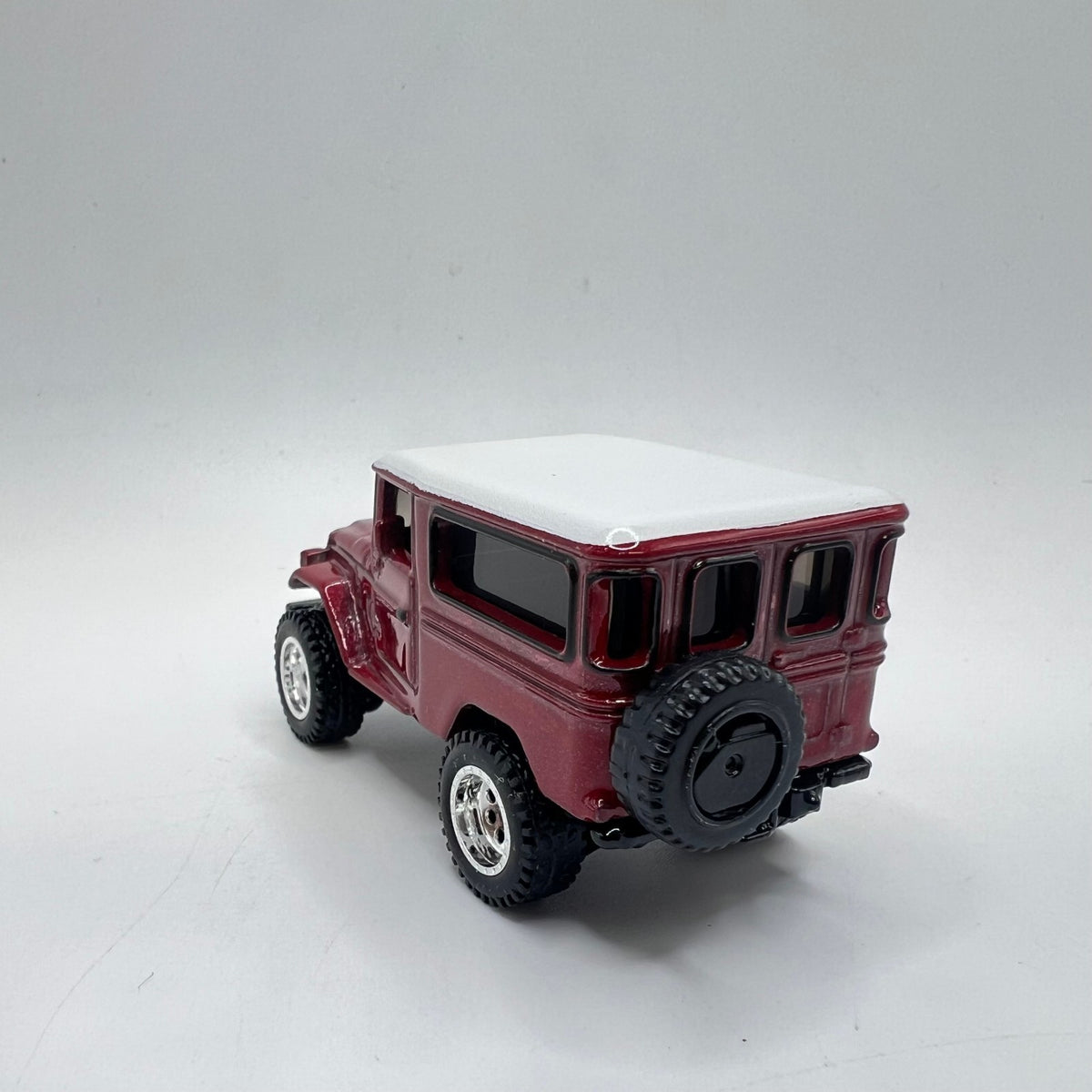 Hot Wheels Toyota Land Cruiser FJ43 Red White Roof Real Riders LOOSE 1/64