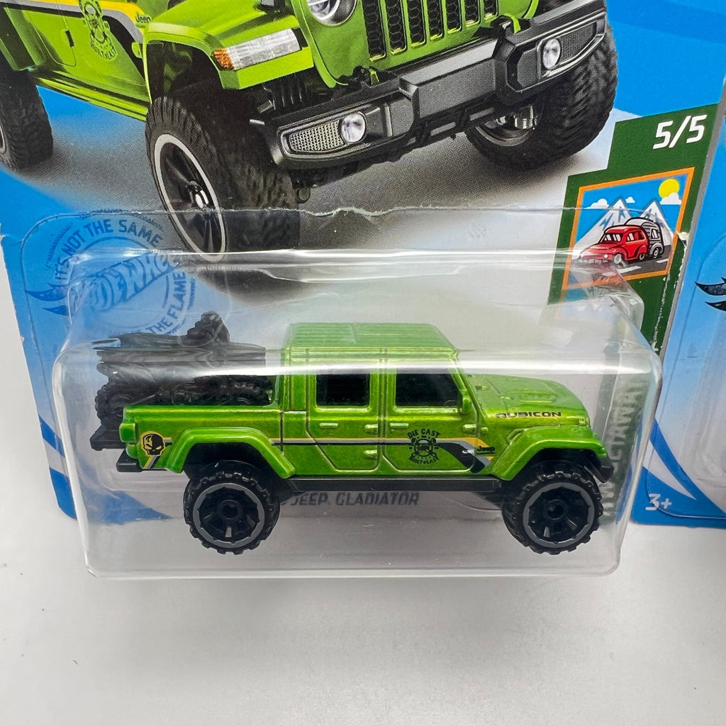 Hot Wheels '20 Jeep Gladiator Lot of 2 Green 117/250 + Red 157/250 1:64 Diecast