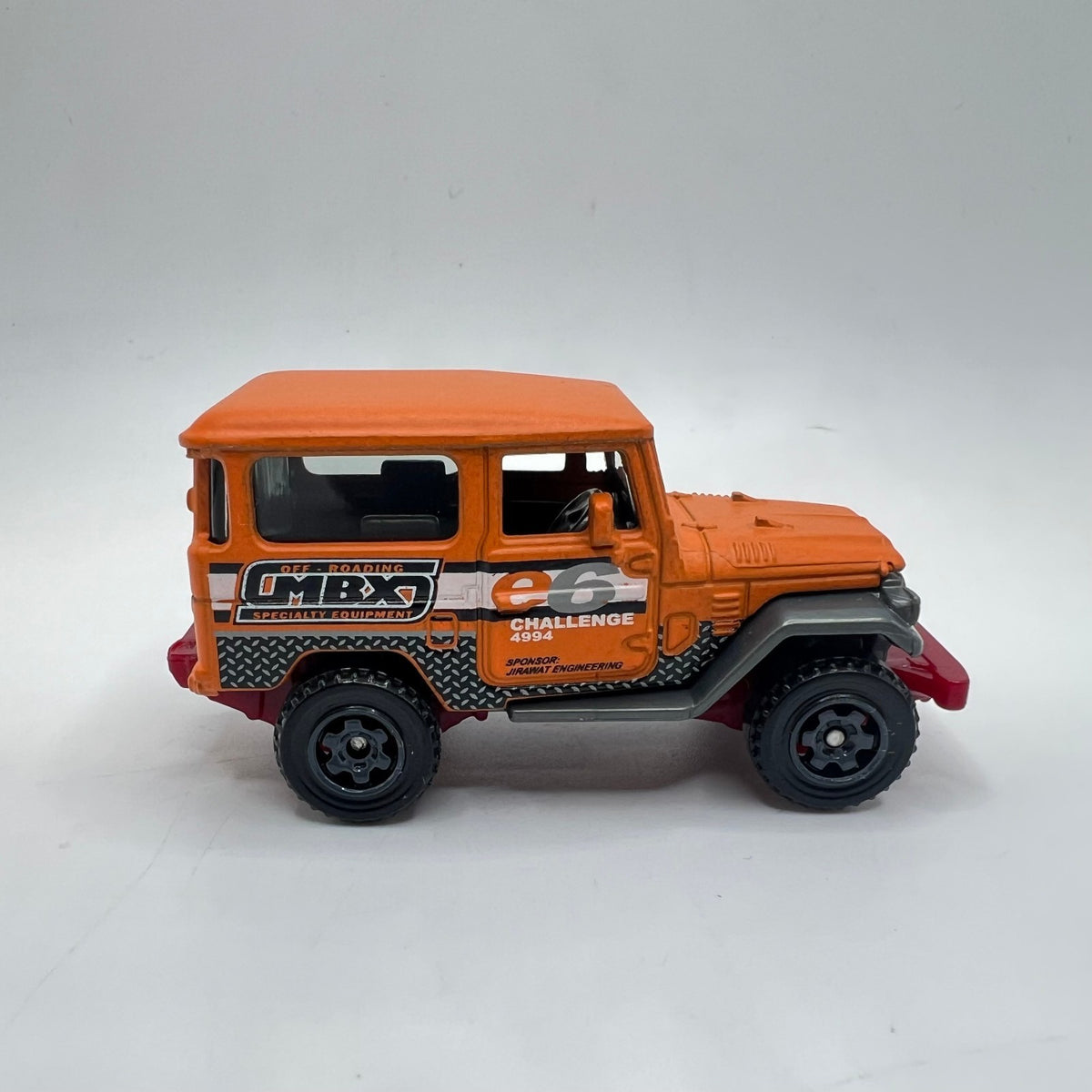 Matchbox Toyota FJ40 Land Cruiser Orange MBX Challenge LOOSE 1/64