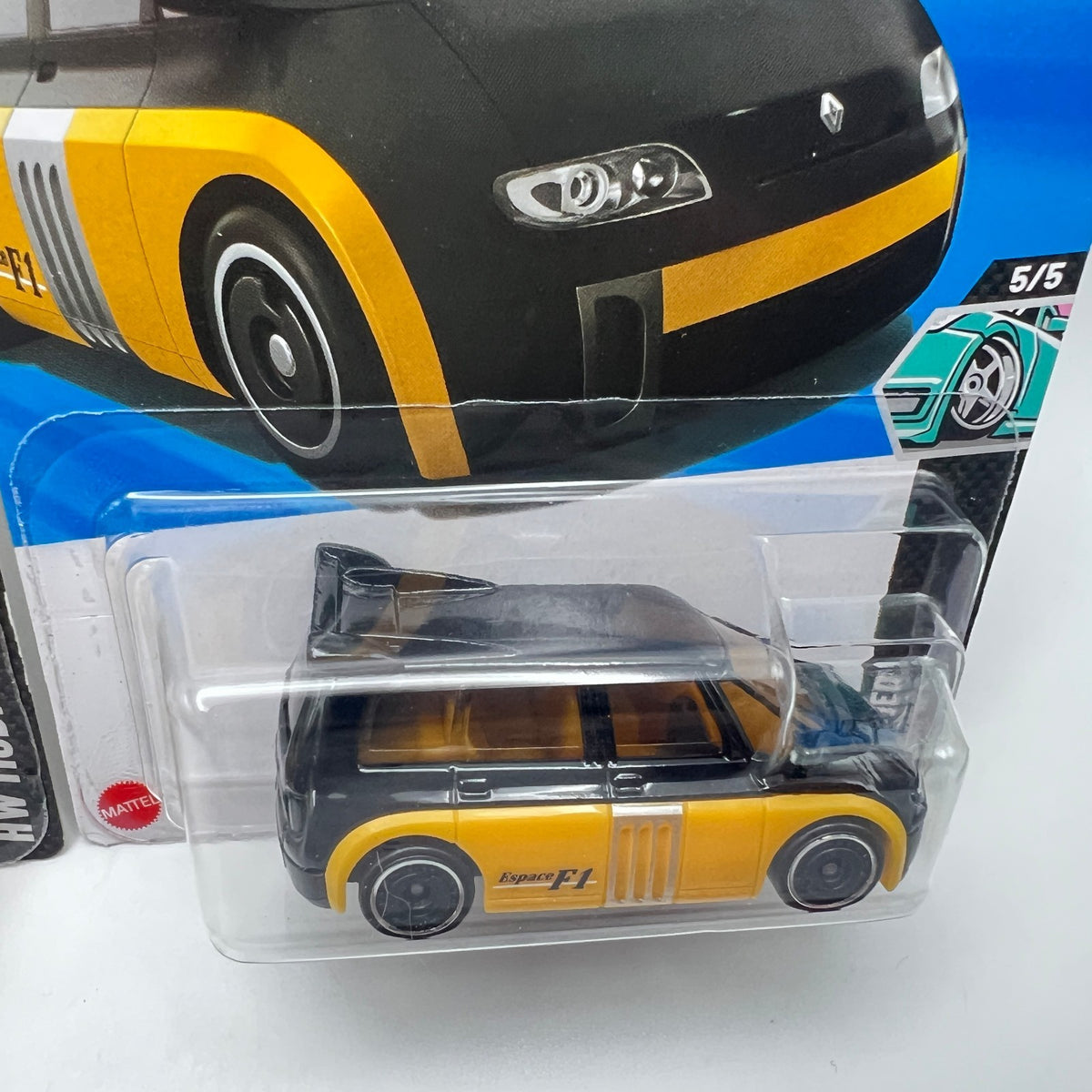 HOT WHEELS - LOT OF 2 - RENAULT ESPACE F1 1- YELLOW & 1-BLACK - HW MODIFIED 5/5