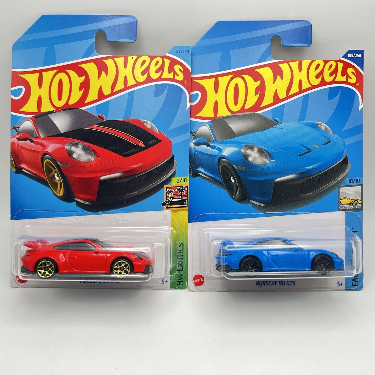 Hot Wheels Porsche 911 GT3 (lot of 2 color variations)