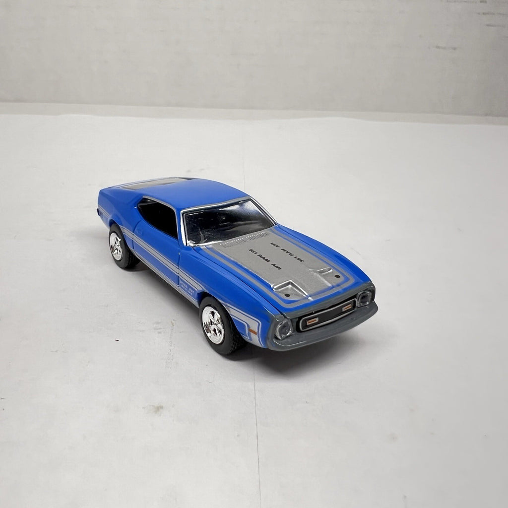 MotorMax 1/64 Die Cast 1971 Mustang Boss 351 American Graffiti Series II