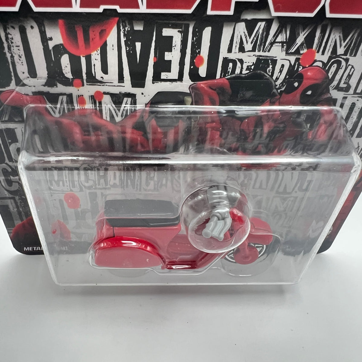 Hot Wheels Premium Deadpool Scooter Pop Culture Marvel Real Riders